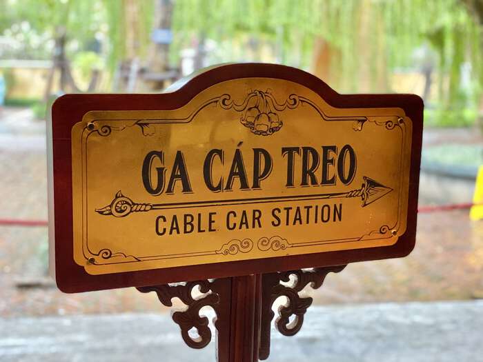 Cable car sign