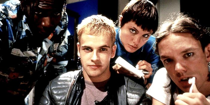 Johnny Lee-Miller and Angelina Jolie in the deliciously cheesy 1995 film Hackers