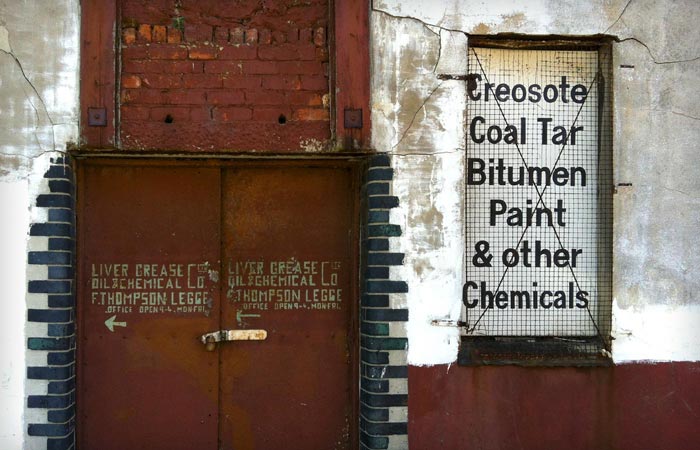 Creosote Coal Tar Bitumen Paint & other Chemicals
